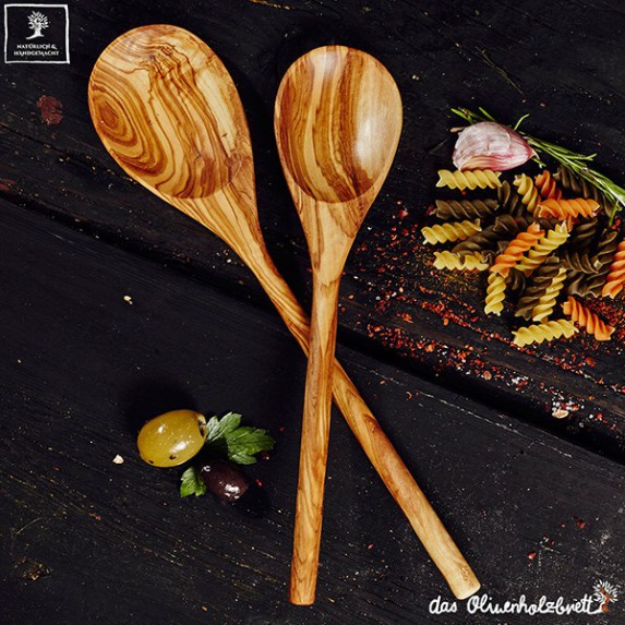 https://www.olivewoodproducts.com/746-large_fashion_default/classic-cooking-spoons-set-of-two.jpg