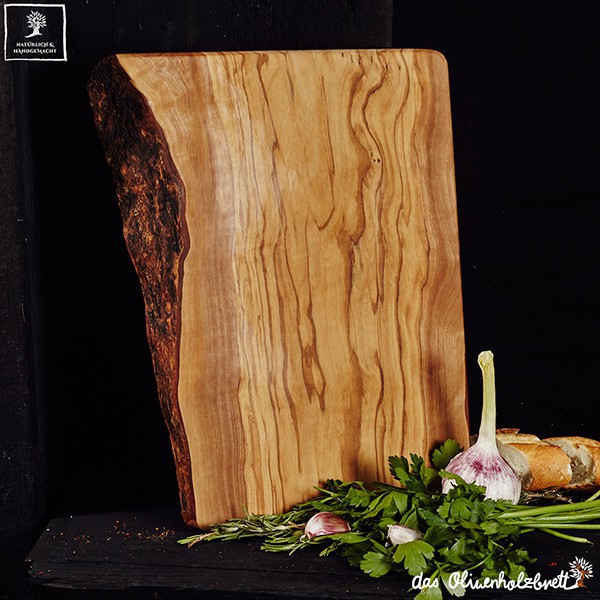 https://www.olivewoodproducts.com/885-thickbox_default/chopping-board-with-live-edge.jpg